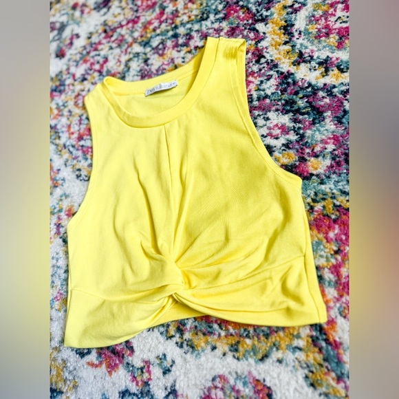 Zara Knot Front Tank - Picture 4 of 5